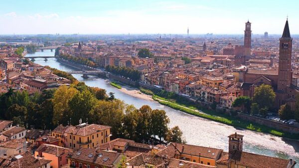Verona, 03 giorni e 02 notti, sulle tracce dei Romani e della "Pastissada", a € 250,00 a persona