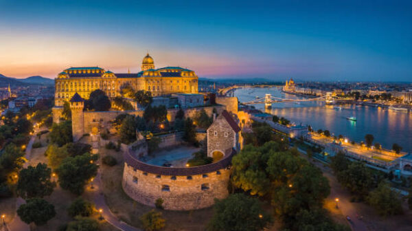 Budapest, 04 giorni e 03 notti, alla scoperta guidata della capitale ungherese + la crociera sul Danubio, da € 500,00 - immagine 4