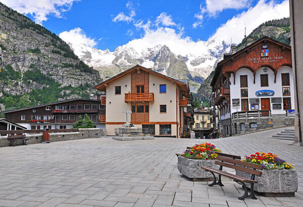 A Courmayeur (AO), 06 giorni e 05 notti, in mezza pensione e con giro panoramico in skyway - immagine 7