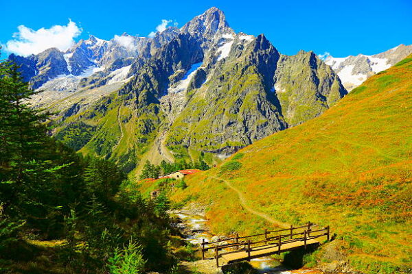 A Courmayeur (AO), 06 giorni e 05 notti, in mezza pensione e con giro panoramico in skyway - immagine 3