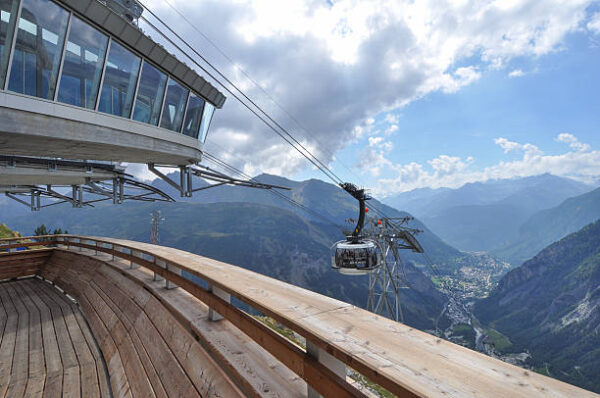 A Courmayeur (AO), 06 giorni e 05 notti, in mezza pensione e con giro panoramico in skyway - immagine 2