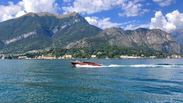 In bici al Lago di Como - immagine 5
