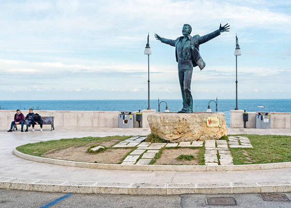 Polignano a mare (BA) con il giro turistico in calessino - immagine 5