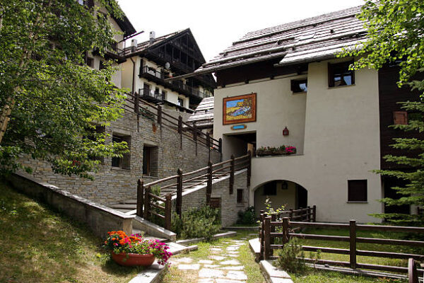 Nel Sestriere, 07 giorni e 06 notti, in mezza pensione e con percorso SPA - immagine 7