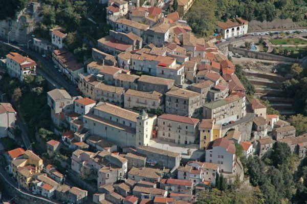 Gita a Viggianello, con l'attività dell'Acqua-Trekking e la scoperta del bel borgo nel cuore del Pollino - immagine 9